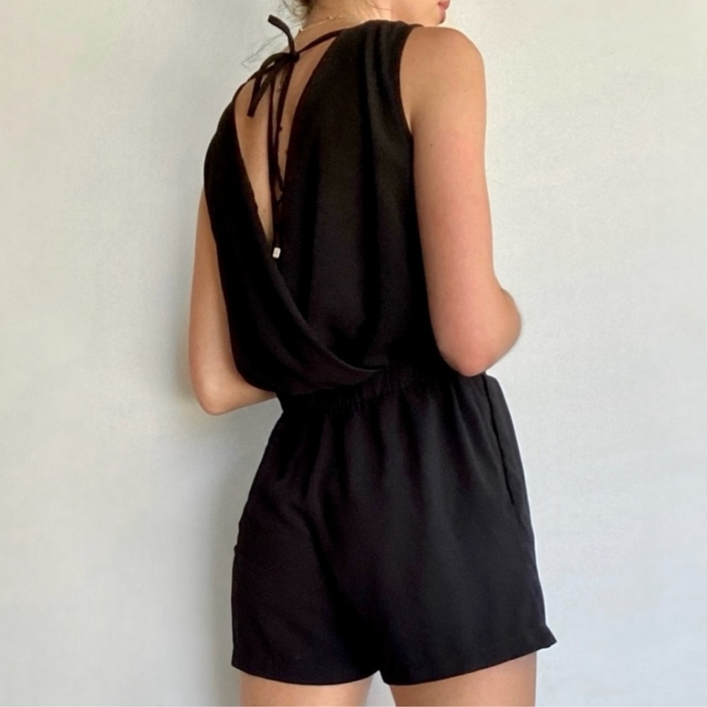 Zara Black Romper V-Neck Sleeveless Tie Waist Elastic Waist - Size S - Picture 2 of 9